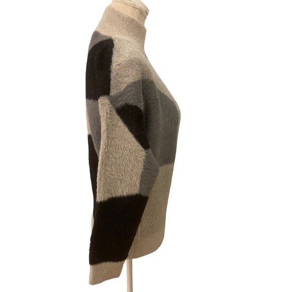 Michelle Nicole Sweater Women's Medium Grey/White/Black Geometric Wool Blend - Picture 3 of 7
